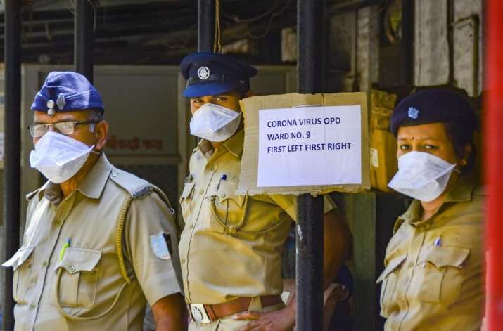 കൊവിഡ് വ്യാപനത്തില്‍ വിറങ്ങലിച്ച് മുംബൈ; നിരോധനാജ്ഞ, ഒരാളും പുറത്തിറങ്ങരുത്