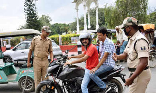 മോട്ടോര്‍ വാഹന രേഖകളുടെ കാലാവധി ഈ വര്‍ഷം ഡിസംബര്‍ വരെ നീട്ടി