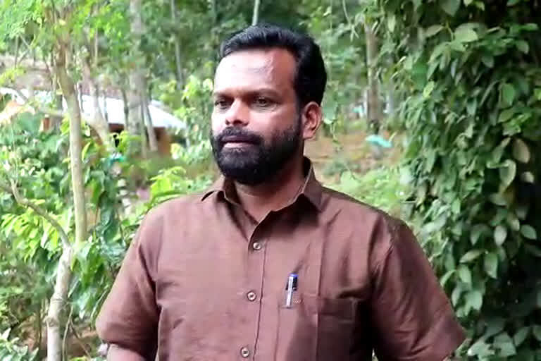 വെഞ്ഞാറമൂട് കൊലപാതകം; താന്‍ ഒളിവിൽ പോയിട്ടില്ലെന്ന് കോണ്‍ഗ്രസ് പഞ്ചായത്തംഗം ഗോപൻ