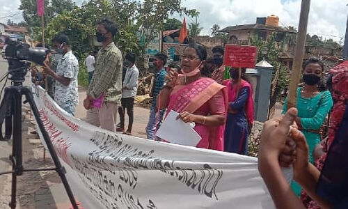 പഠന സൗകര്യമൊരുക്കാത്തത് വംശീയ വിവേചനം; ആദിവാസി പ്രസ്ഥാനം പ്രക്ഷോഭ രംഗത്ത്