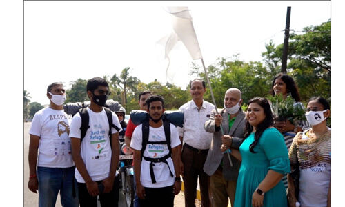 സ്റ്റാന്‍ഡ് വിത്ത് റെഫ്യൂജീസ് : അഭയാര്‍ഥികള്‍ക്ക് ഐക്യദാര്‍ഢ്യവുമായി യുവാക്കളുടെ കാല്‍ നടയാത്ര