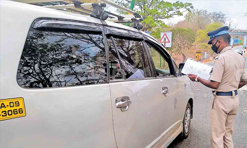 ടിപിആര്‍ 8 ശതമാനത്തില്‍ താഴെ മൂന്ന് ഗ്രാമപഞ്ചായത്തുകള്‍; വയനാട്ടില്‍ ലോക്ക് ഡൗണ്‍ ഇളവുകളുടെ പൂര്‍ണവിവരങ്ങള്‍ പറത്തുവിട്ടു