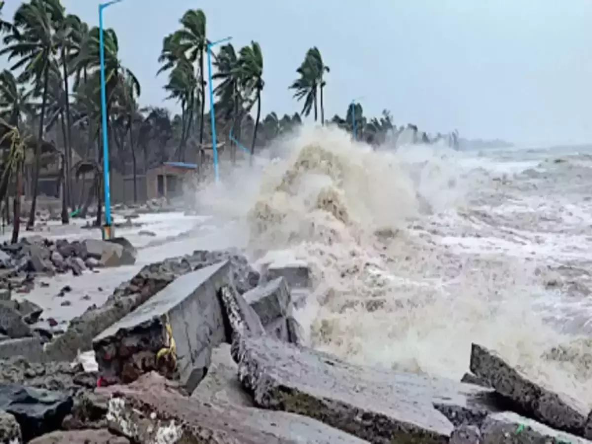 ഗുലാബ് ചുഴലിക്കാറ്റിന്റെ തീവ്രത കുറയുന്നു