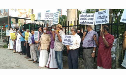 സമരക്കാര്‍ക്കെതിരെ മൂന്നാംമുറ പ്രയോഗിക്കുന്നത് അപലപനീയം