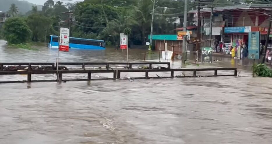 മൂന്നു നദികളില്‍ ജലനിരപ്പ് ക്രമാതീതമായി ഉയരുന്നു; ആലപ്പുഴയില്‍ ജാഗ്രതാ നിര്‍ദേശം