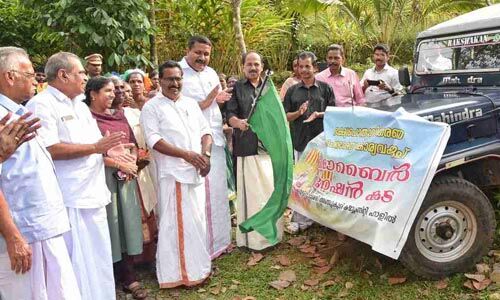 സഞ്ചരിക്കുന്ന റേഷന്‍ കടകളെ സ്ഥിരം സംവിധാനമായി മാറ്റുന്നു