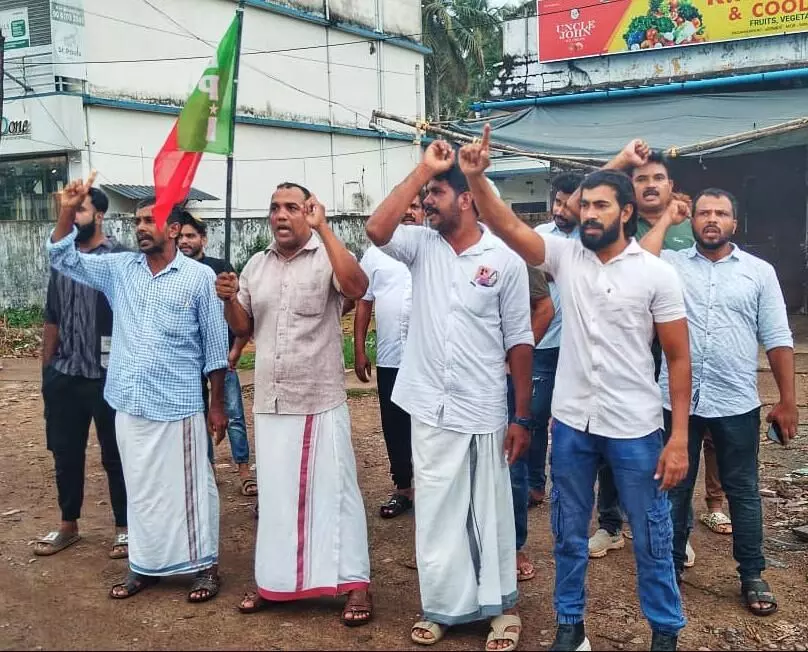 ലഹരി മാഫിയയുടെ ആക്രമണം; എസ്ഡിപിഐ പ്രതിഷേധ പ്രകടനം നടത്തി