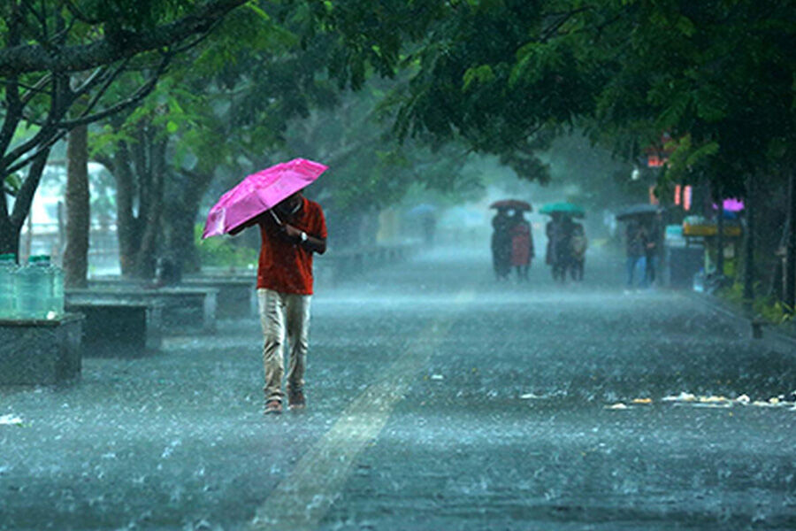 Мумбаи погода. May Rain. Rain in Espana. Red Rain in England.