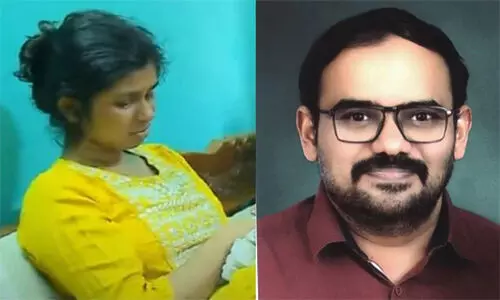 ഒമാനില്‍ മരിച്ച പ്രവാസി മലയാളി നമ്പി രാജേഷിന്റെ മൃതദേഹവുമായി തിരുവനന്തപുരത്തെ എയര്‍ ഇന്ത്യ സാറ്റ്‌സ് ഓഫിസിന് മുന്നില്‍ പ്രതിഷേധം