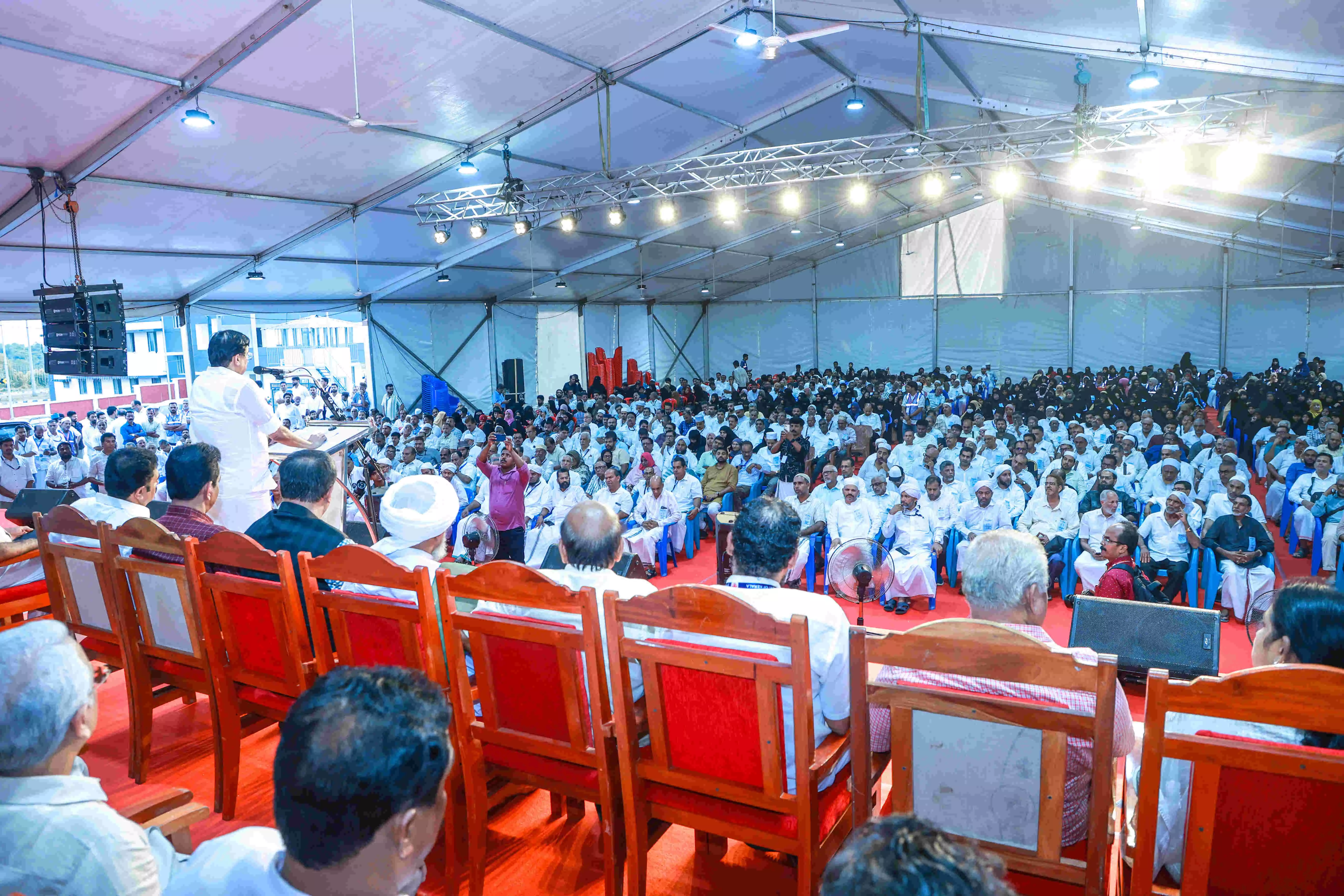 കണ്ണൂർ ഹജ്ജ് ക്യാംപിന് ഭക്തിസാന്ദ്രമായ തുടക്കം