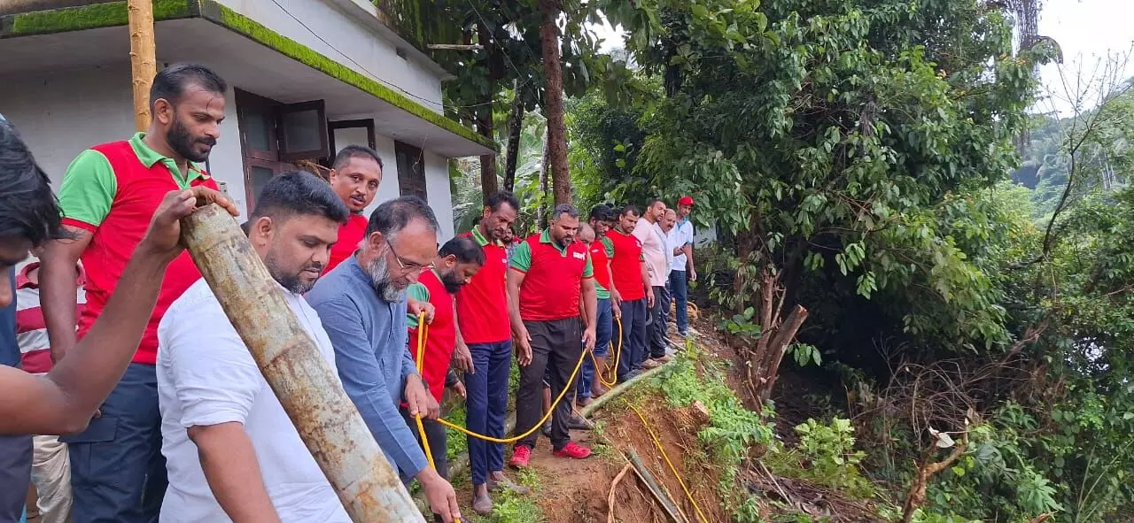 കാലവര്‍ഷം കലിതുള്ളിയപ്പോള്‍ ഭീതിയിലായ കുടുംബങ്ങള്‍ക്ക് രക്ഷകരായി എസ് ഡി പി ഐയും സന്നദ്ധ സംഘടനകളും