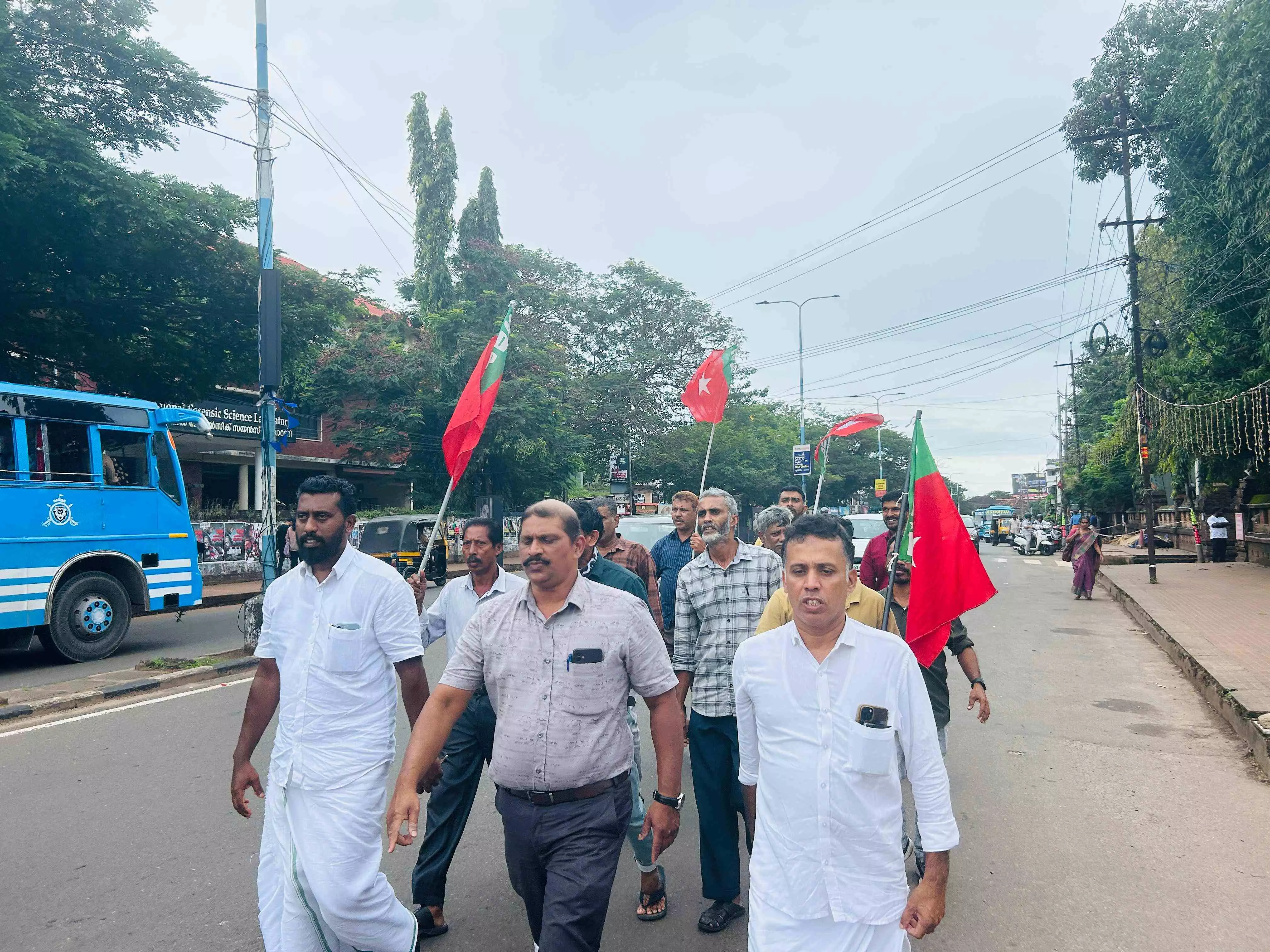 ദിവ്യക്കെതിരേ കൊലക്കുറ്റത്തിന് കേസെടുക്കണം: എസ്ഡിപിഐ