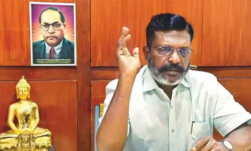 ഹിന്ദുസ്ത്രീകളെ തൊല്‍ തിരുമാവളവന്‍ എംപി അപമാനിച്ചെന്ന കേസ് ഹൈക്കോടതി റദ്ദാക്കി; മനുസ്മൃതി ഉദ്ധരിക്കുക മാത്രമാണ് ചെയ്തതെന്ന് നിരീക്ഷണം